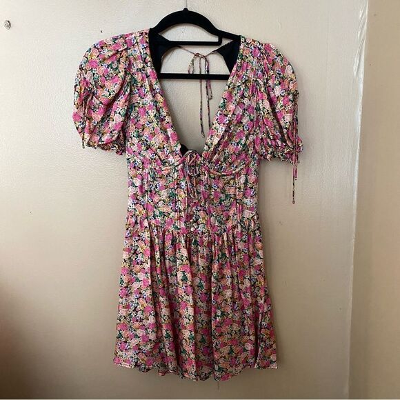NWT For Love and Lemons Paulina Dress Multi floral print puff sleeve mini S - Picture 6 of 9